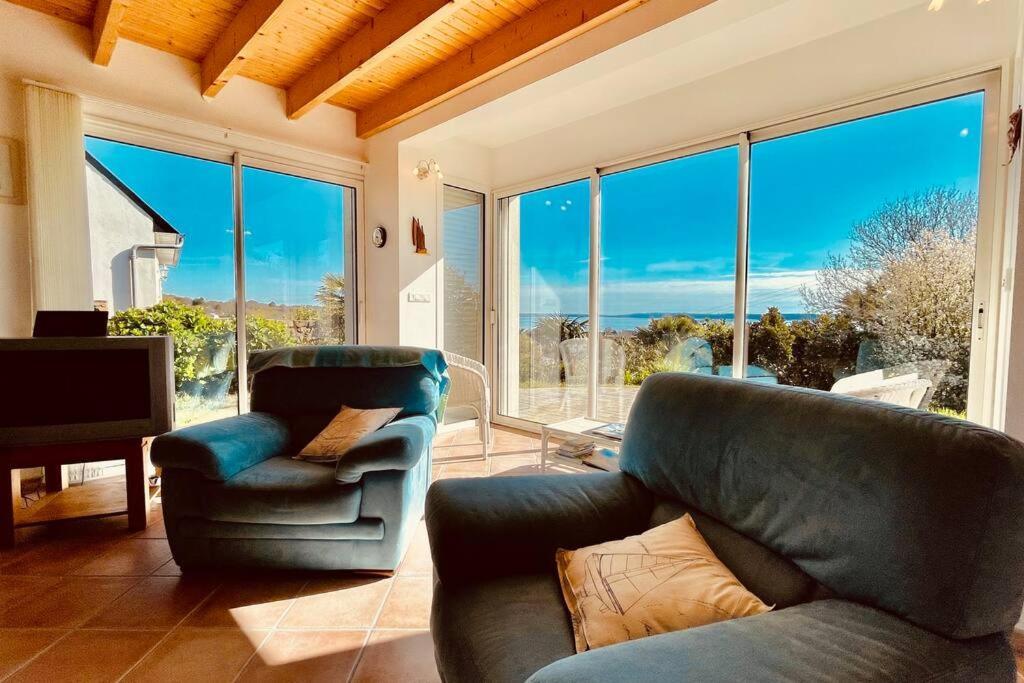 Les Agapanthes - Vue Mer Roscanvel Exterior photo